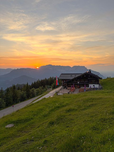 rossfeld_panoramastrasse_berchtesgaden_bergraststaette_web